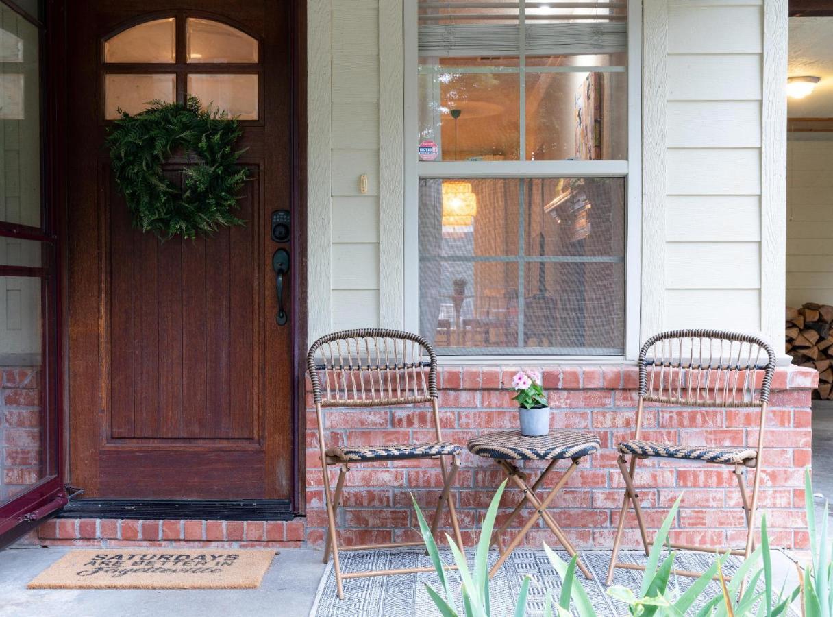 Cottage Getaway - Quiet Cottage Charm Near U Of Aファイエットビル エクステリア 写真
