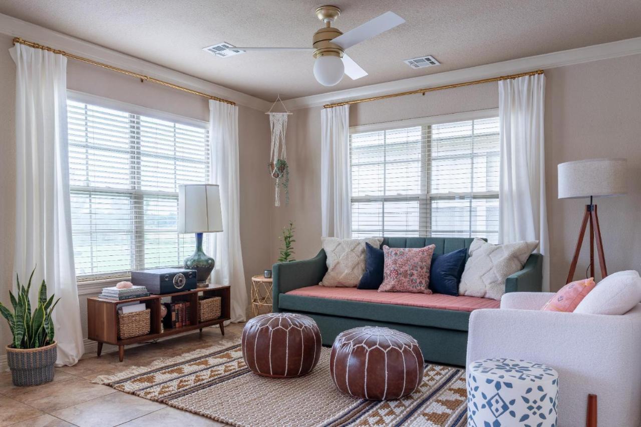 Cottage Getaway - Quiet Cottage Charm Near U Of Aファイエットビル エクステリア 写真